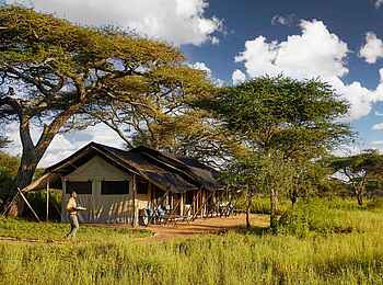 Legendary Songa Migrational Camp: Familienzelt