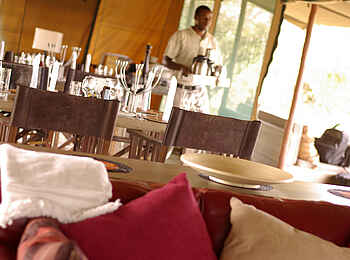 Lemala Ewanjan: Speisesaal