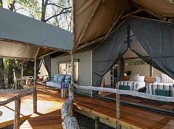 Shinde Footsteps: Terrasse Familienzelt Shinde Footsteps: Terrasse Familienzelt