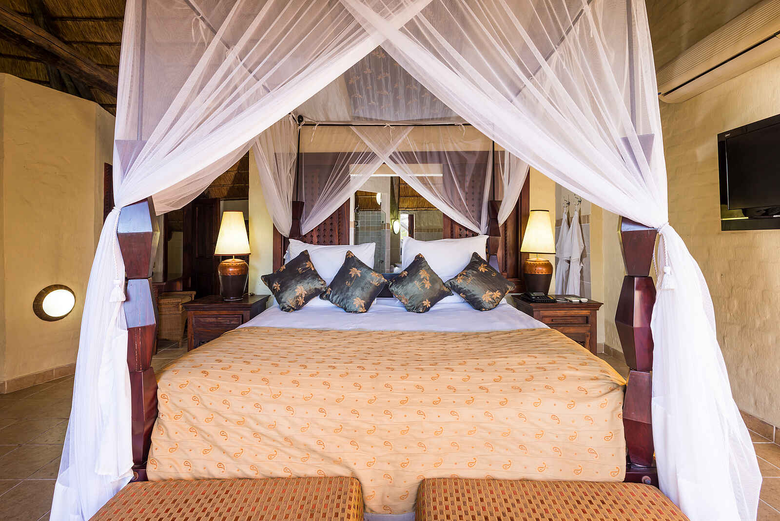 David Livingstone Safari Lodge: Ein Doppelbett David Livingstone Safari Lodge: Ein Doppelbett