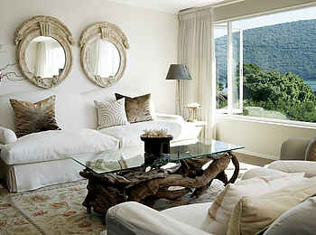 Leisure Isle Lodge: Sofa und zwei Sessel