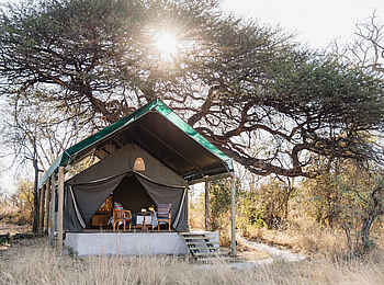 Luiana Plains Expedition Camp: Zeltsuite von außen