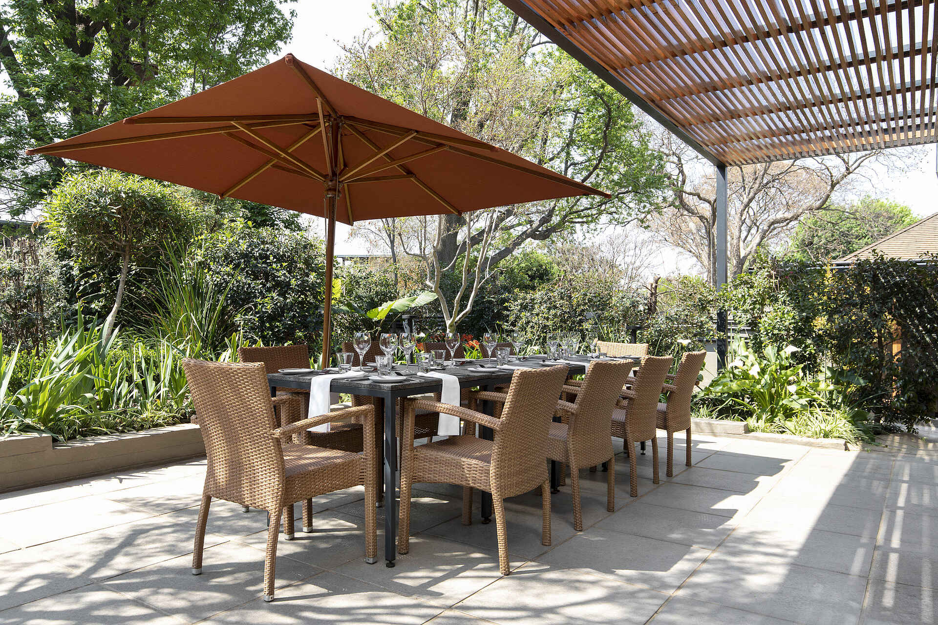 The Peech Boutique-Hotel: Die Terrasse des Garden Restaurants