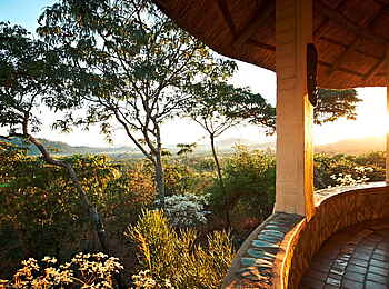 Musangano Lodge: Blick von der Veranda einer Lodge