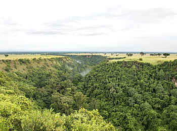 Volcanoes Kyambura Gorge Lodge: Die Kyambura-Schlucht Volcanoes Kyambura Gorge Lodge: Die Kyambura-Schlucht