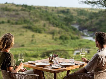 Mahali Mzuri: Speisen mit Ausblick