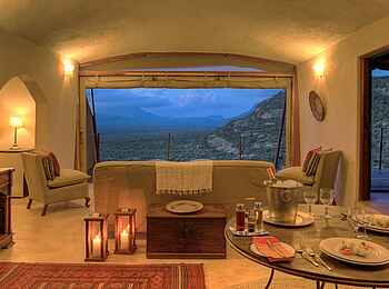 Saruni Samburu: Gästevilla Wohnzimmer
