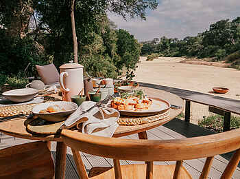 Saseka Tented Camp: Das Frühstück Saseka Tented Camp: Das Frühstück