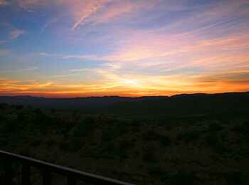 Ugab Terrace Lodge: Lichtspiele bei Sonnenuntergang