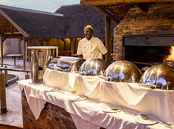 Bagatelle Kalahari Game Ranch: Dinner
