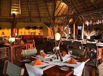 Camp Kwando: Restaurant