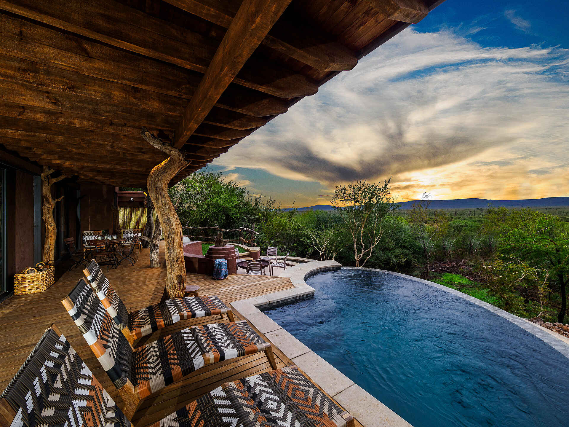 Madikwe Safari Lodge Kopano: Elela Villa Terrasse