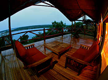 Mweya Safari Lodge: Blick vom Balkon am Zelt