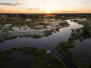 Nkasa Linyanti: Bootsauflug zum Sonnenuntergang Nkasa Linyanti: Bootsauflug zum Sonnenuntergang