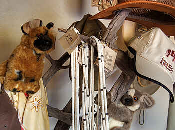 Nxai Pan Camp: Souvenirs