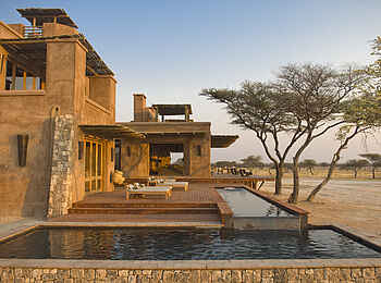 Onguma The Fort: Blick auf das Hauptgebäude