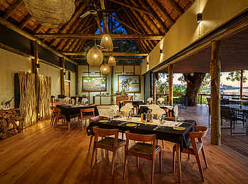 Tubu Tree Camp: Das offen gestaltete Restaurant