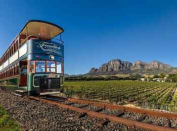 Delaire Graff Estate: Die Weintram in Franschhoek Delaire Graff Estate: Die Weintram in Franschhoek