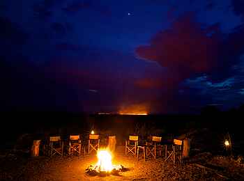 Katavi Wildlife Camp: Lagerfeuer