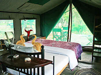 Lake Manze Camp: Doppelbett Lake Manze Camp: Doppelbett