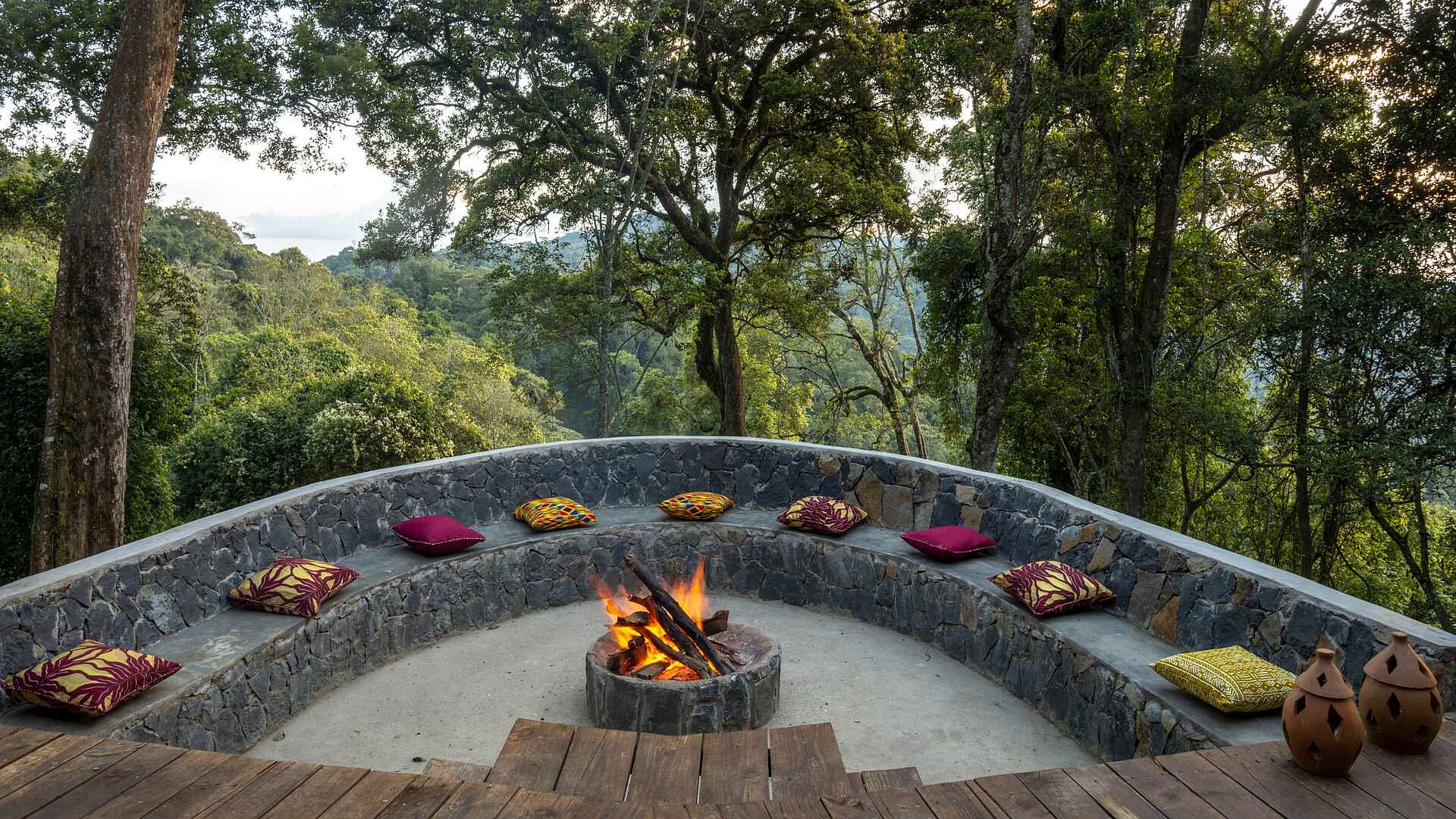 Munazi Lodge: Feuerstelle Munazi Lodge: Feuerstelle