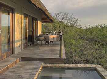 Phinda Mountain Lodge: Suite-Veranda Phinda Mountain Lodge: Suite-Veranda
