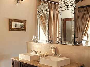 King's Camp: Bad der Honeymoon Suite King's Camp: Bad der Honeymoon Suite