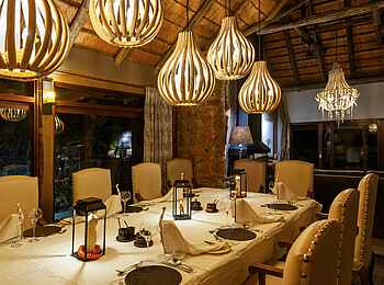 Leopard Hills: Esszimmer