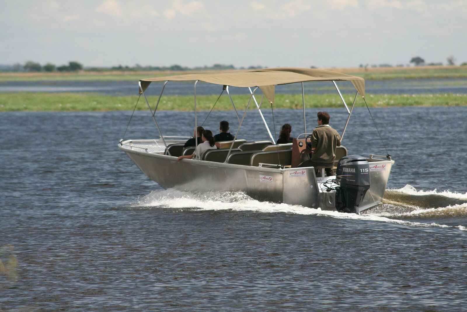 Elephant Valley Lodge: Motorbootausflug Elephant Valley Lodge: Motorbootausflug