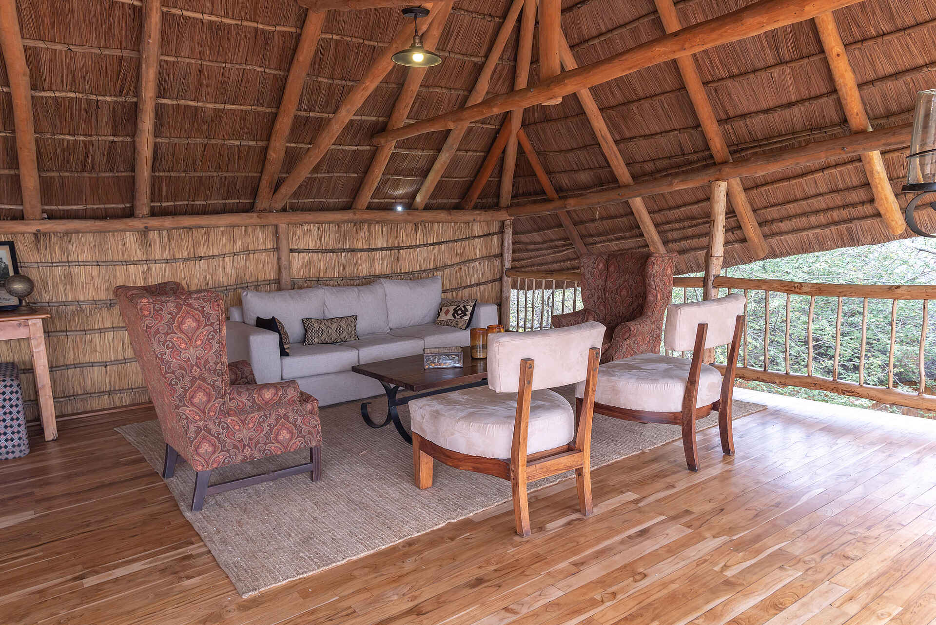 Oliver's Camp: Die Lounge