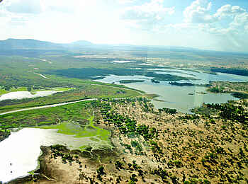 Selous Impala Camp: Vogelperspektive des Lake Manze