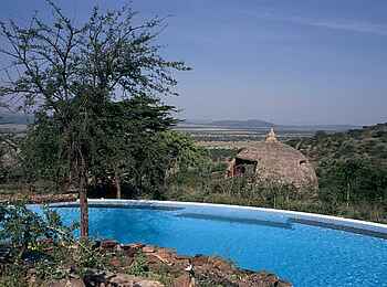 Serengeti Serena Safari Lodge: Swimming Pool