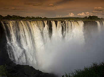 Victoria Falls - Mitte der Wasserfälle