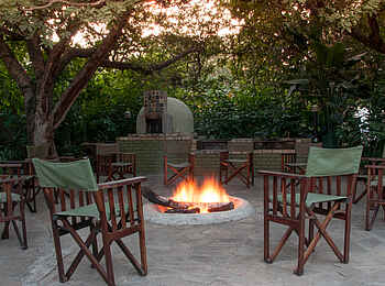 Bayete Guest Lodge: Feuerstelle