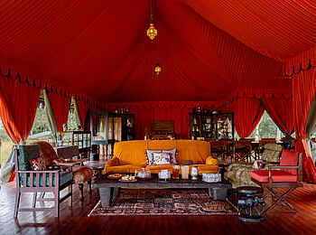 Mbamba: Die Lounge Mbamba: Die Lounge