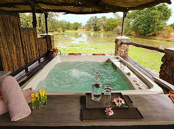 Mfuwe Lodge: Whirlpool