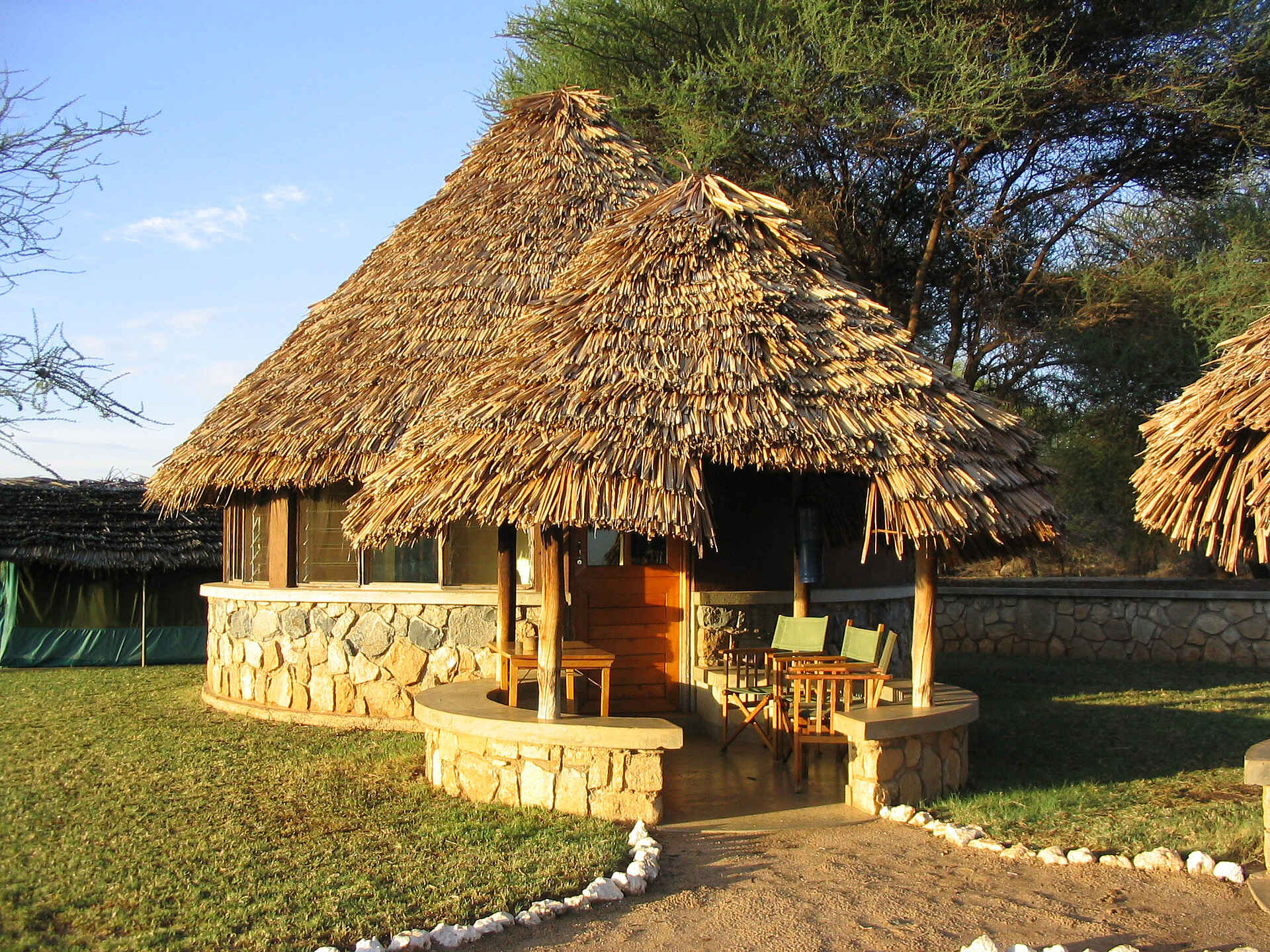 afrikarma Safaris, afrikarma Safaris - Wildnis. Hautnah., afrikarma.de, Safari, Tansania, Tanzania, Tarangire, Tarangire Nationalpark, Tarangire Safari Lodge, Bungalow