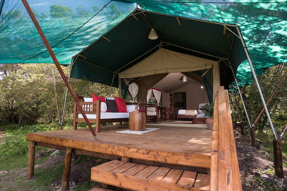 Afrika, Camp, Kenia, Lemek Conservancy, losokwan, Losokwan Camp, Luxuscamp, Masai Mara, Massai Mara, safari, Safari Camp, Veranda, Zelt, Afrikarma, Afrikarma Safaris, Afrikarma Safaris - Wildnis. Hautnah., afrikarma.de, Gichohi Mwaniki und Oaitse Thuto