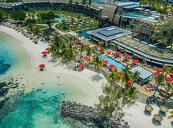 LUX Grand Baie: Blick auf das Beach Rouge Restaurant LUX Grand Baie: Blick auf das Beach Rouge Restaurant