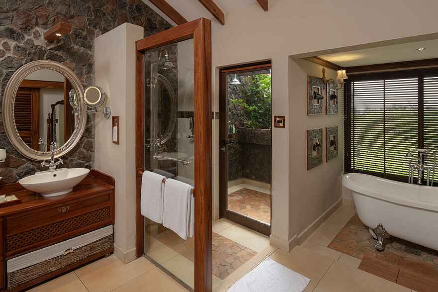 Ngorongoro O'ldeani Mountain Lodge: Badezimmer Ngorongoro O'ldeani Mountain Lodge: Badezimmer