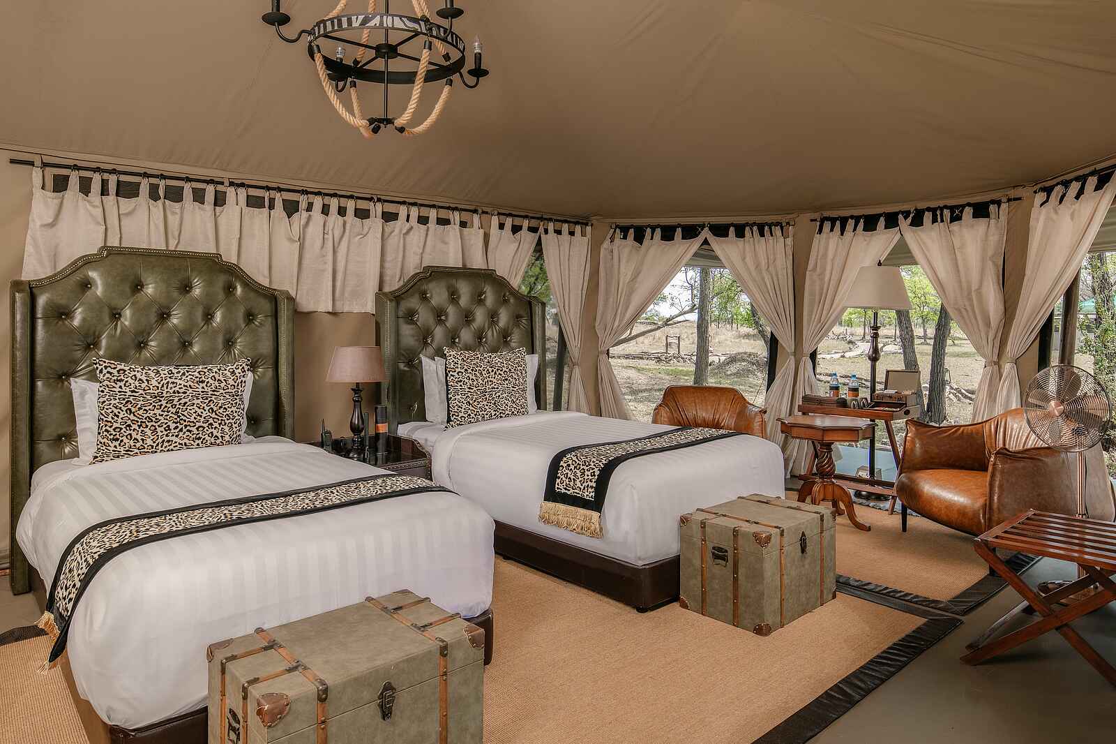 Ole Serai Luxury Camp - Kogatende: Zweibettzimmer Ole Serai Luxury Camp - Kogatende: Zweibettzimmer