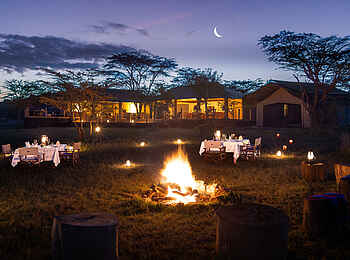 Saruni Leopard Hill: An der Boma Saruni Leopard Hill: An der Boma