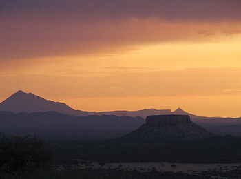 Ugab Terrace Lodge: Abendstimmung