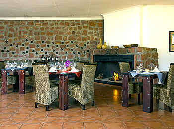 Waterberg Plateau Lodge: Restaurant Waterberg Wilderness Lodge Waterberg Plateau Lodge: Restaurant Waterberg Wilderness Lodge