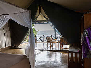 Blue Zebra Island Lodge: Das Innere des Cormorant Exekutive Chalets