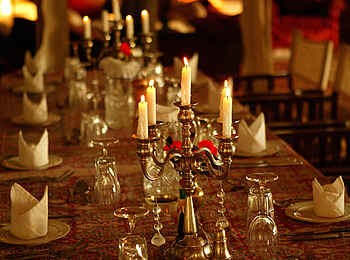 Cottar's 1920s Safari Camp: lange Tafel