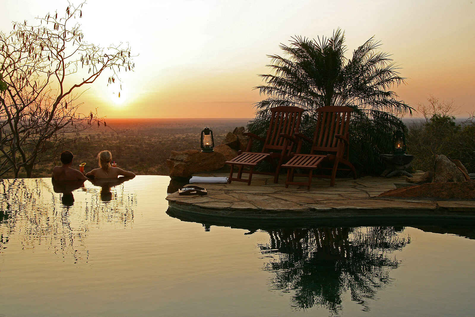 Elsa's Kopje: Sundowner im Pool Elsa's Kopje: Sundowner im Pool