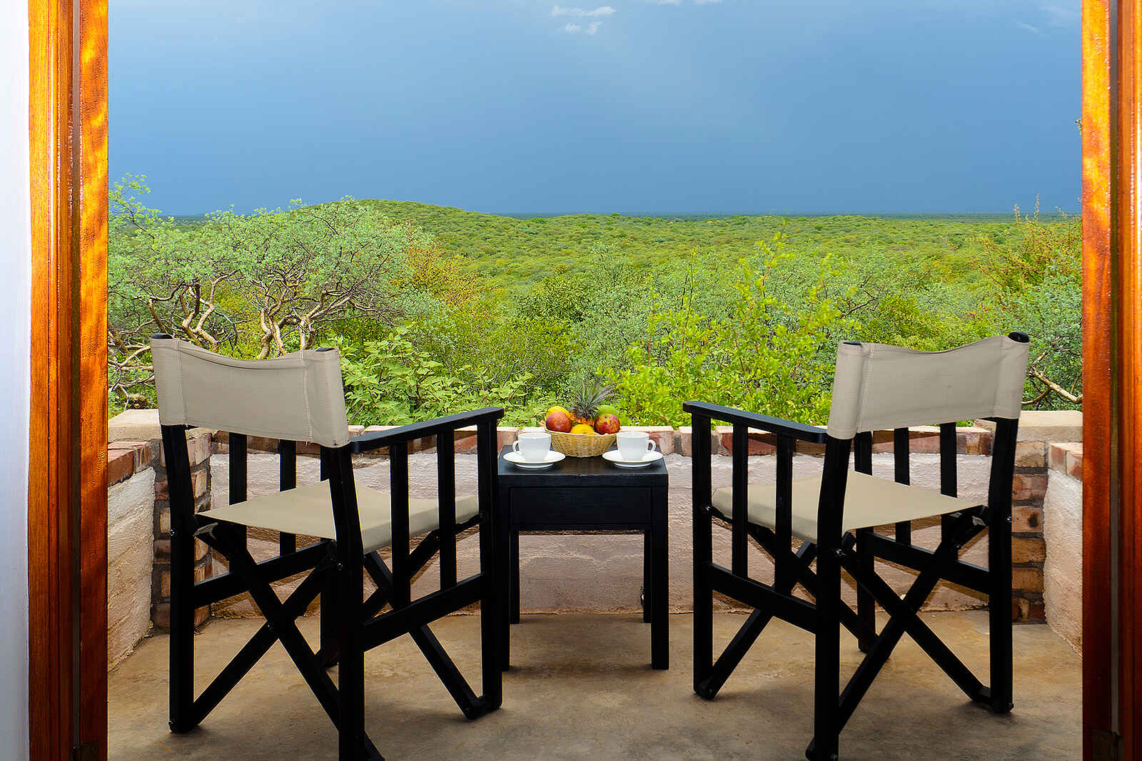 Etosha Safari Lodge: Terrasse Etosha Safari Lodge: Terrasse