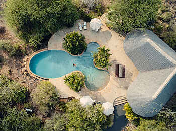 Finch Hattons: Vogelperspektive Poollandschaft