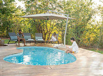 Fothergill Island Luxury Camp: Pooldeck